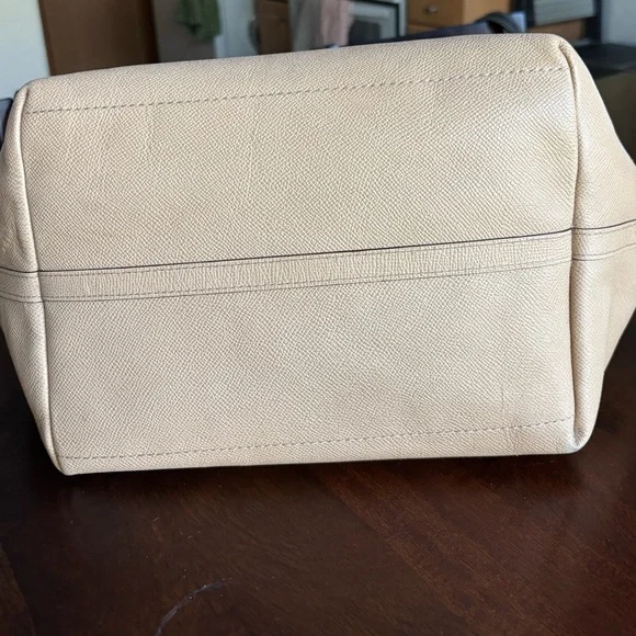 Coach Tan Tote Bag with Scarf Accent - Picture 4 of 7